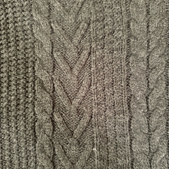 Natural Reflections - Dark Grey Cable Knit Crewneck Long Sleeve Sweater - US M - Picture 7 of 7